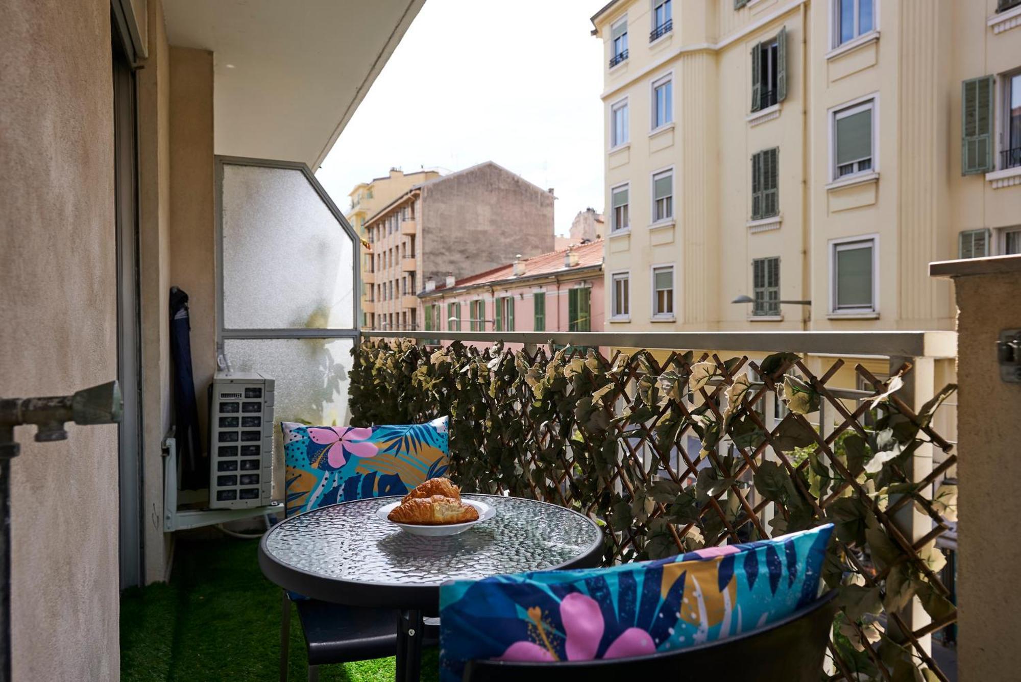 Apartment Moderne 2/3 Pieces Pres Du Port Nizza