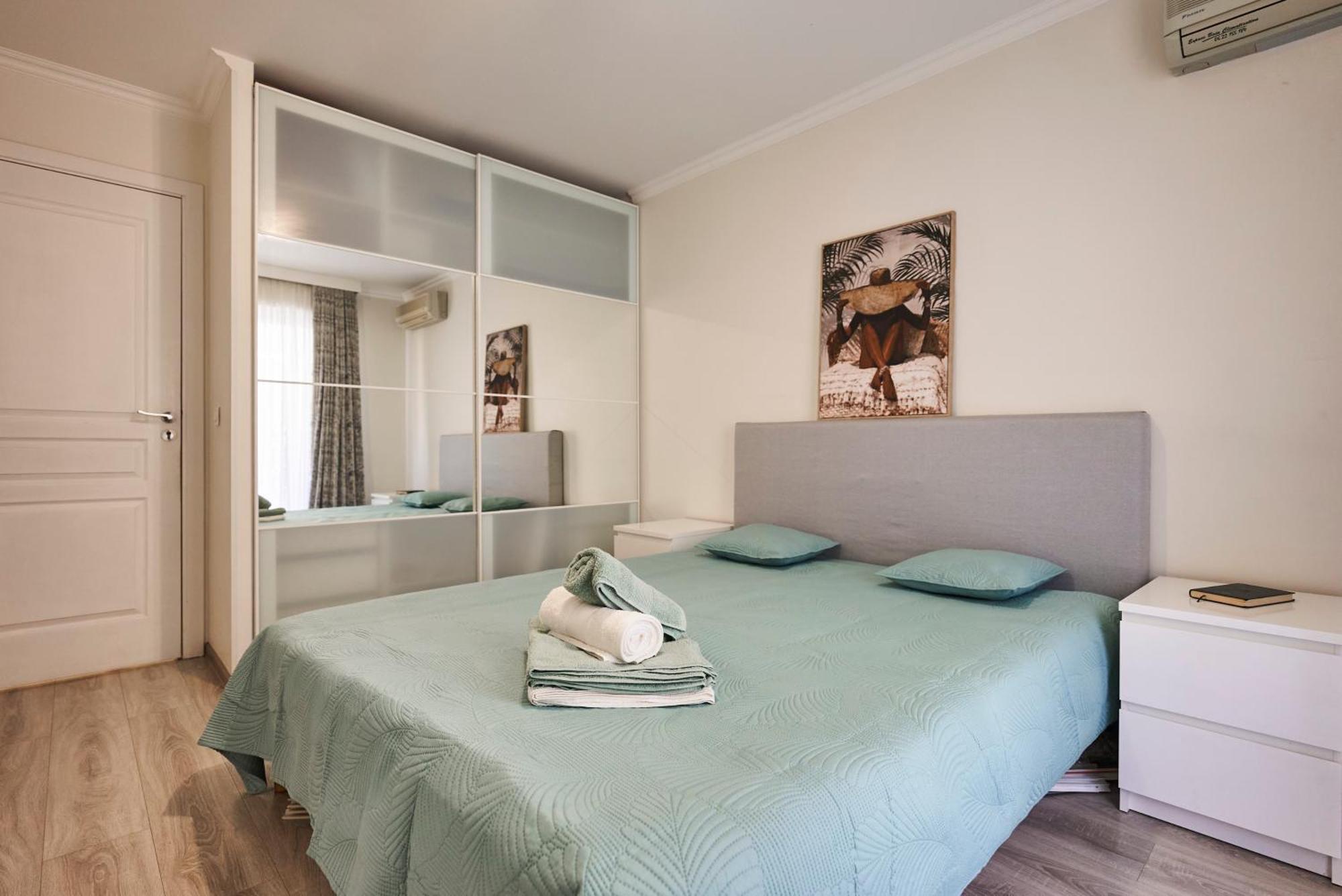 Moderne 2/3 Pieces Pres Du Port Appartement